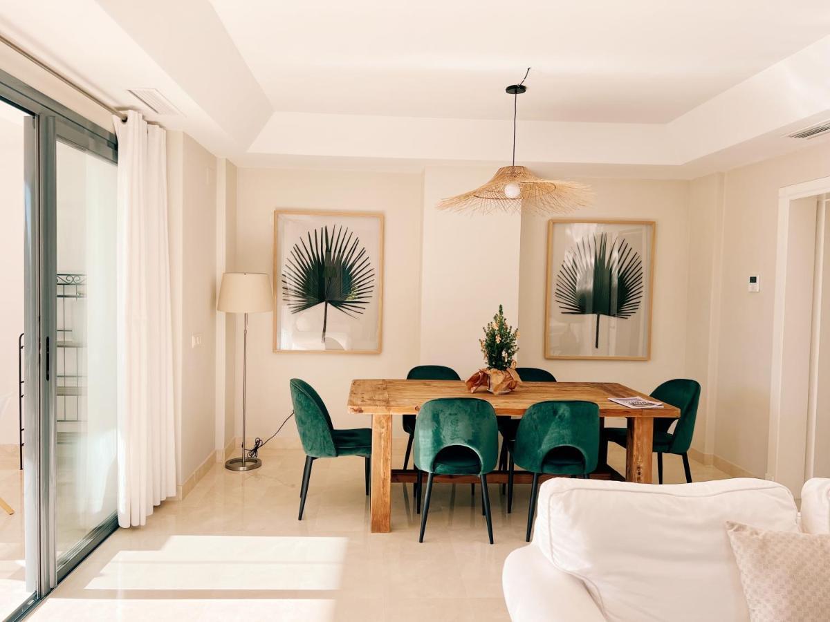 Sotogrande Alboaire- Waterfront Luxury 4 Bedroom Apt In The Marina Of Sotogrande Exterior photo