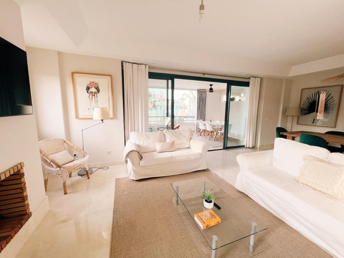 Sotogrande Alboaire- Waterfront Luxury 4 Bedroom Apt In The Marina Of Sotogrande Exterior photo